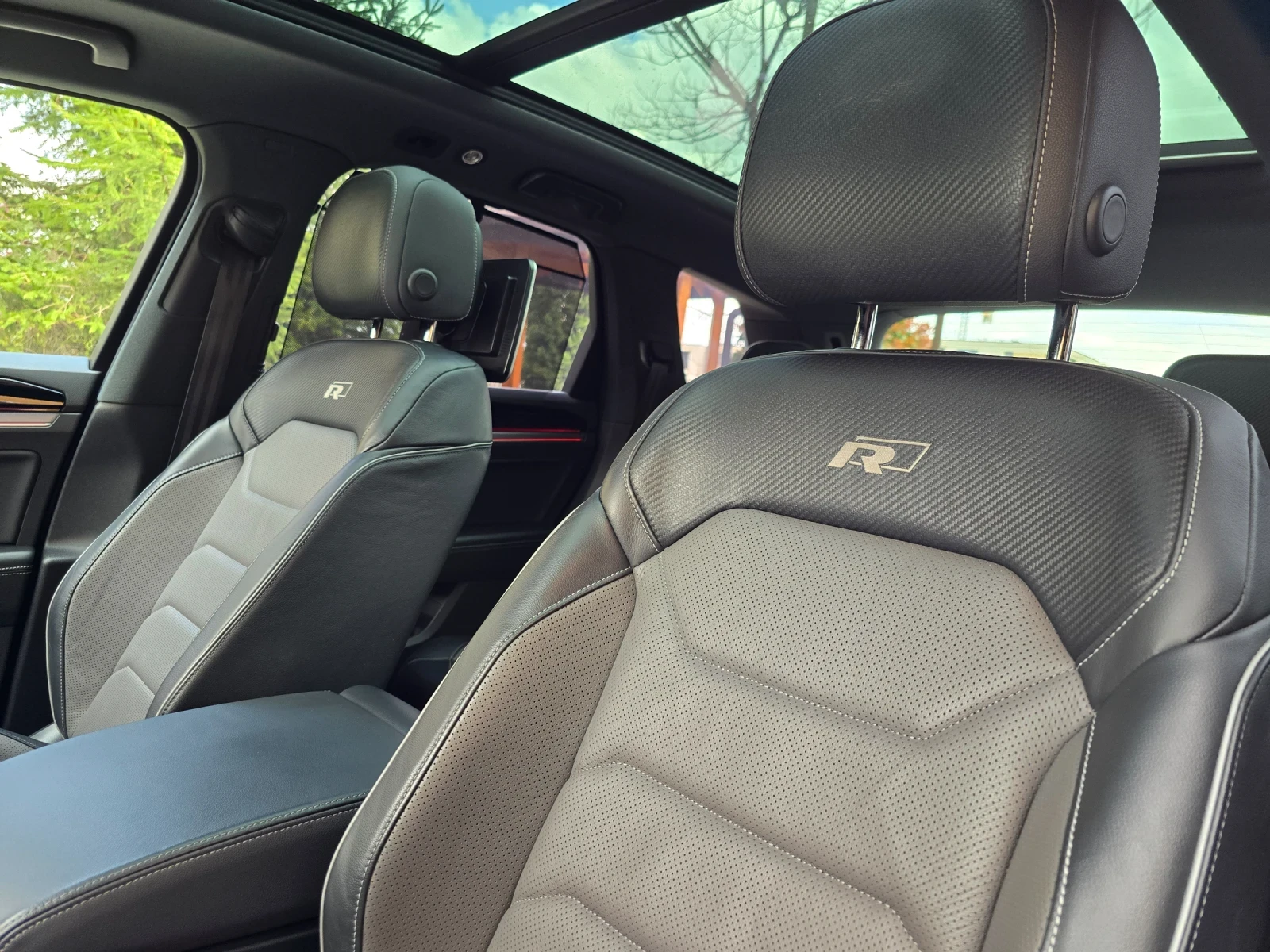 VW Touareg R 4.0TDI Black Optic  - изображение 10
