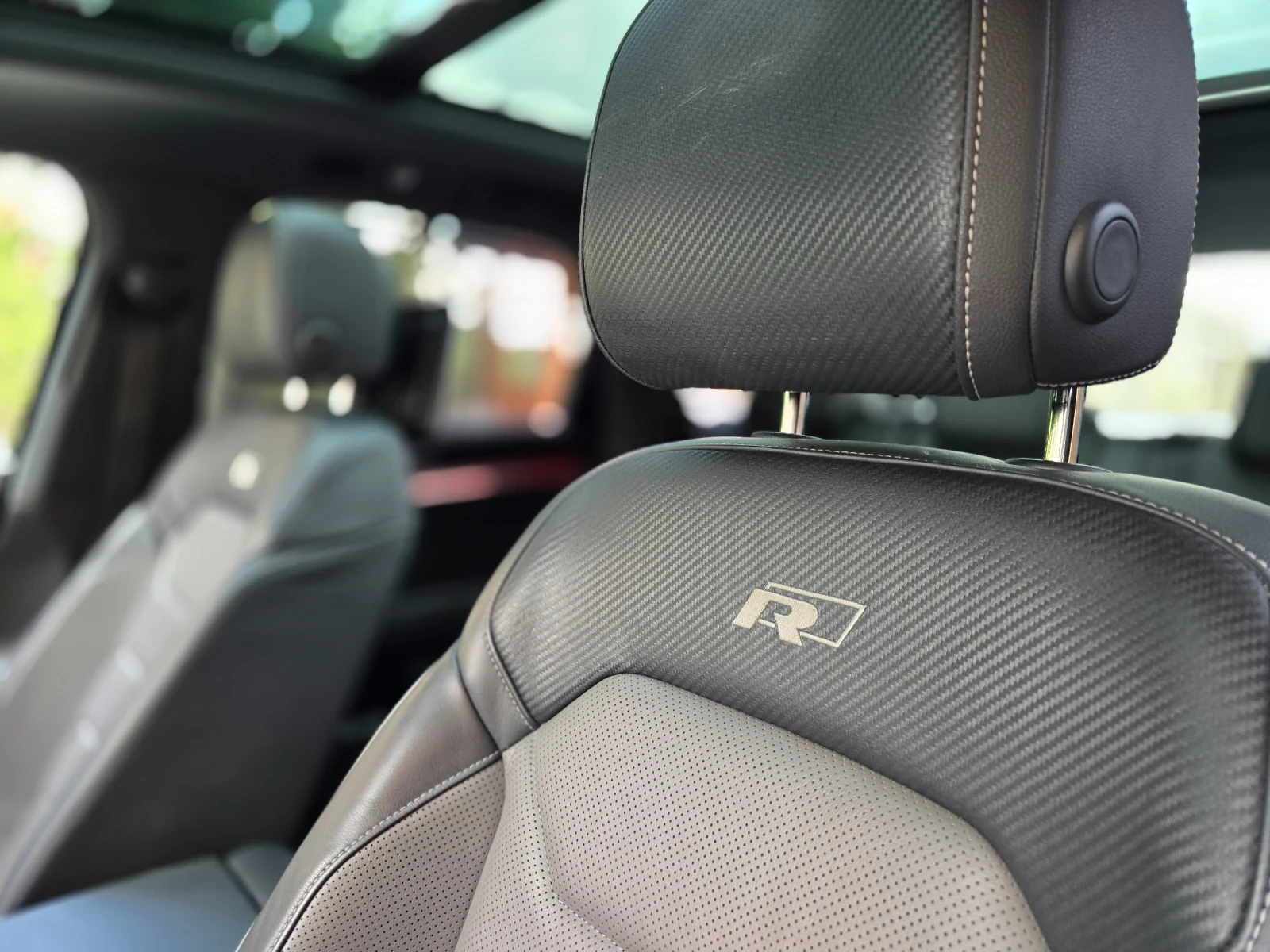 VW Touareg V8 R-Line 4.0TDI Black Optic  | Mobile.bg   14