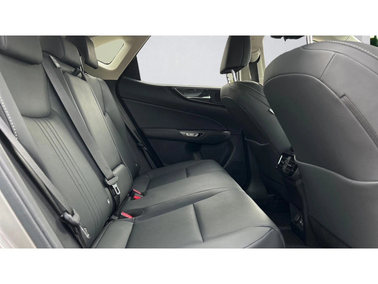Lexus NX 450 Plug-in Hybrid, Месечна вноска от 1000 лв. - изображение 7