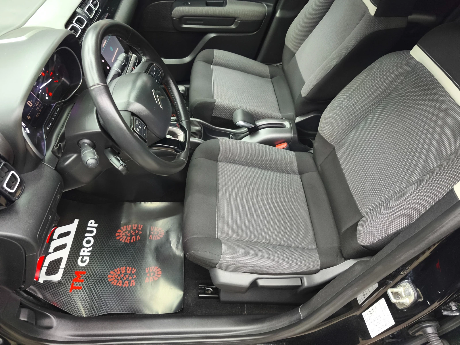Citroen C3 Aircross 1.2i 110k.c 6c.k 95x.km Euro6D - изображение 8