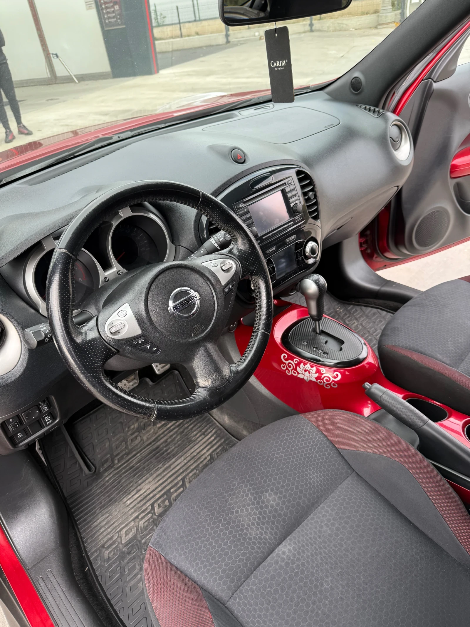 Nissan Juke Nissan Juke 1.6 Turbo 4x4  | Mobile.bg   7