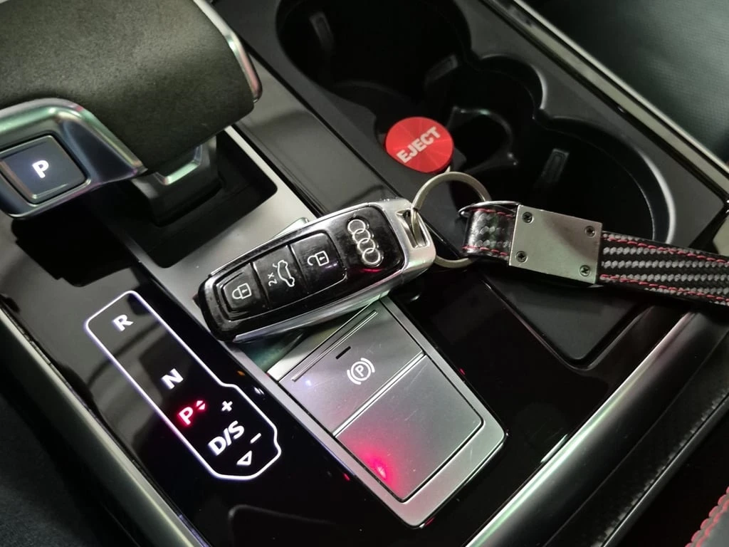 Audi RSQ8 * quattro * CARFAX *    | Mobile.bg   8