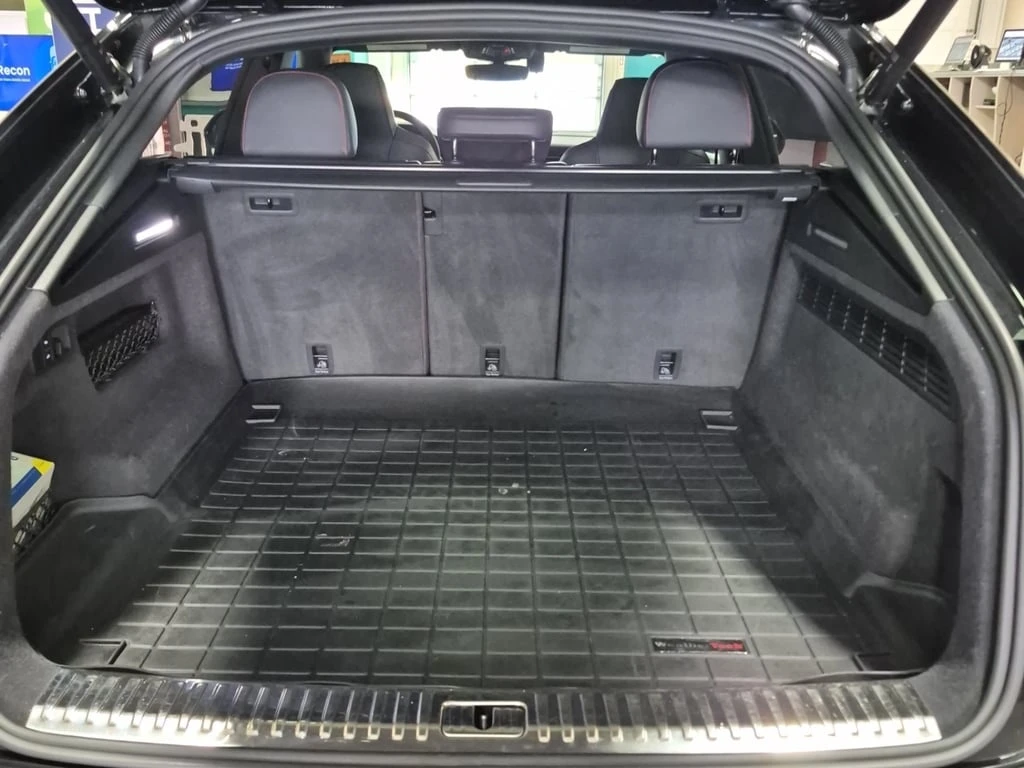 Audi RSQ8 * quattro * CARFAX *    | Mobile.bg   12