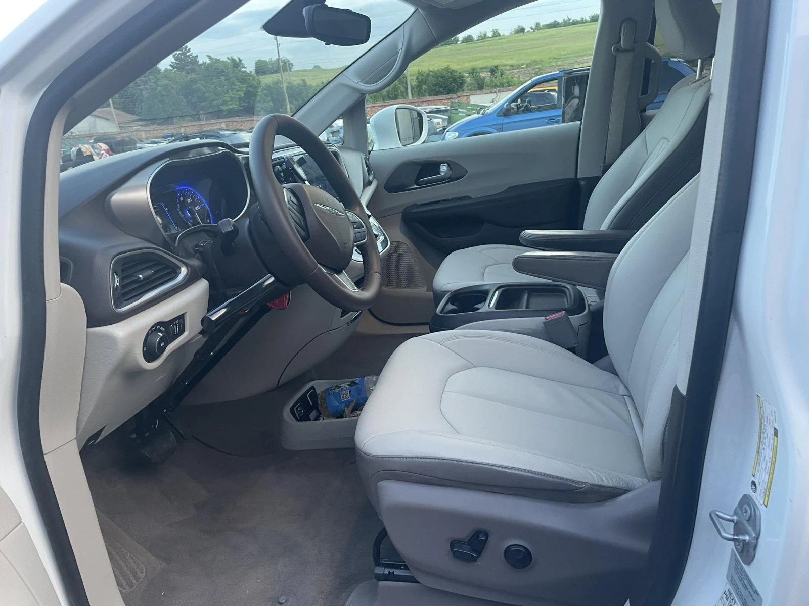 Chrysler Pacifica 3, 6L Pentastar  - изображение 10