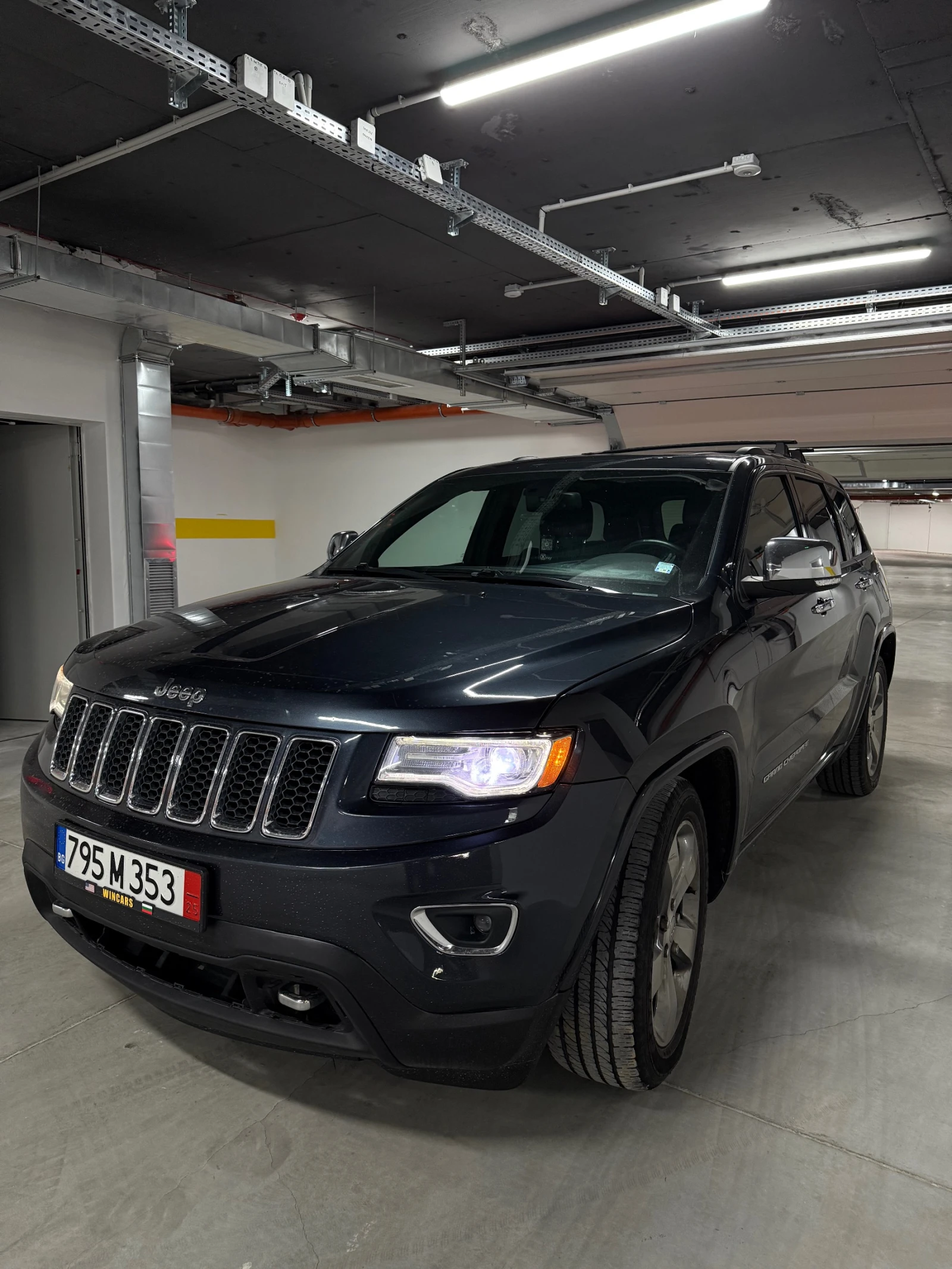 Jeep Grand cherokee Overland - изображение 3
