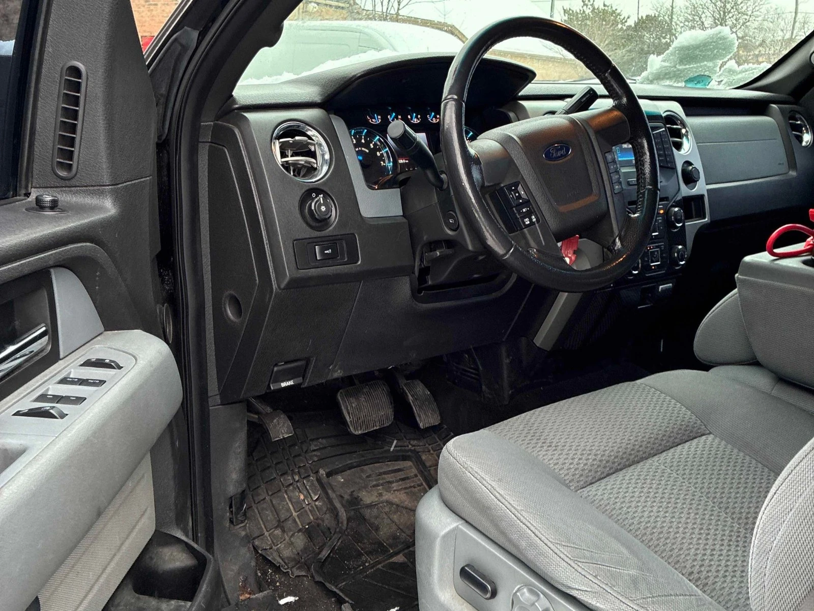 Ford F150 4WD SuperCrew CARFAX АВТО КРЕДИТ - изображение 6