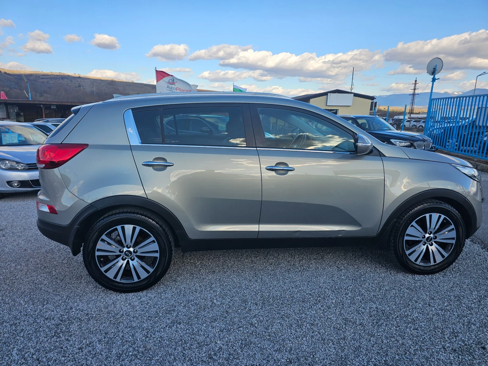 Kia Sportage 1.7 crdi evro 6 Facelift  - изображение 7