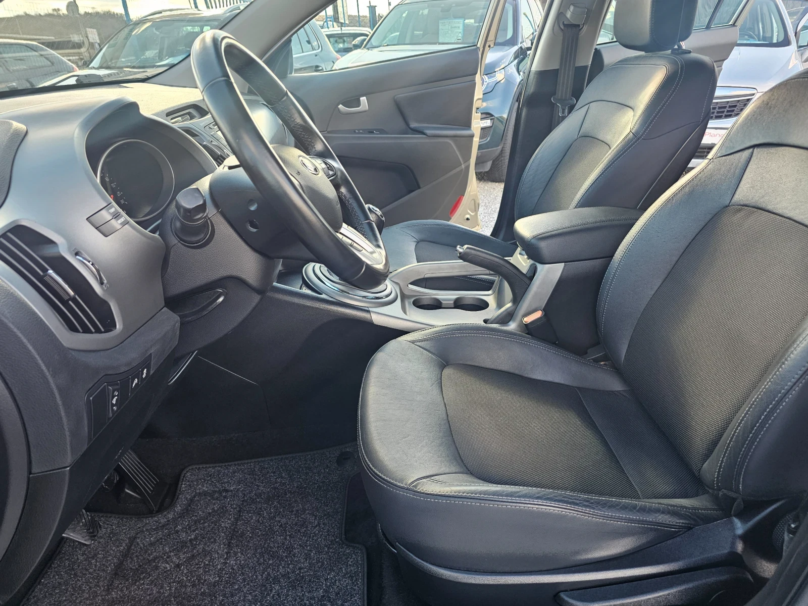 Kia Sportage 1.7 crdi evro 6 Facelift  - изображение 9