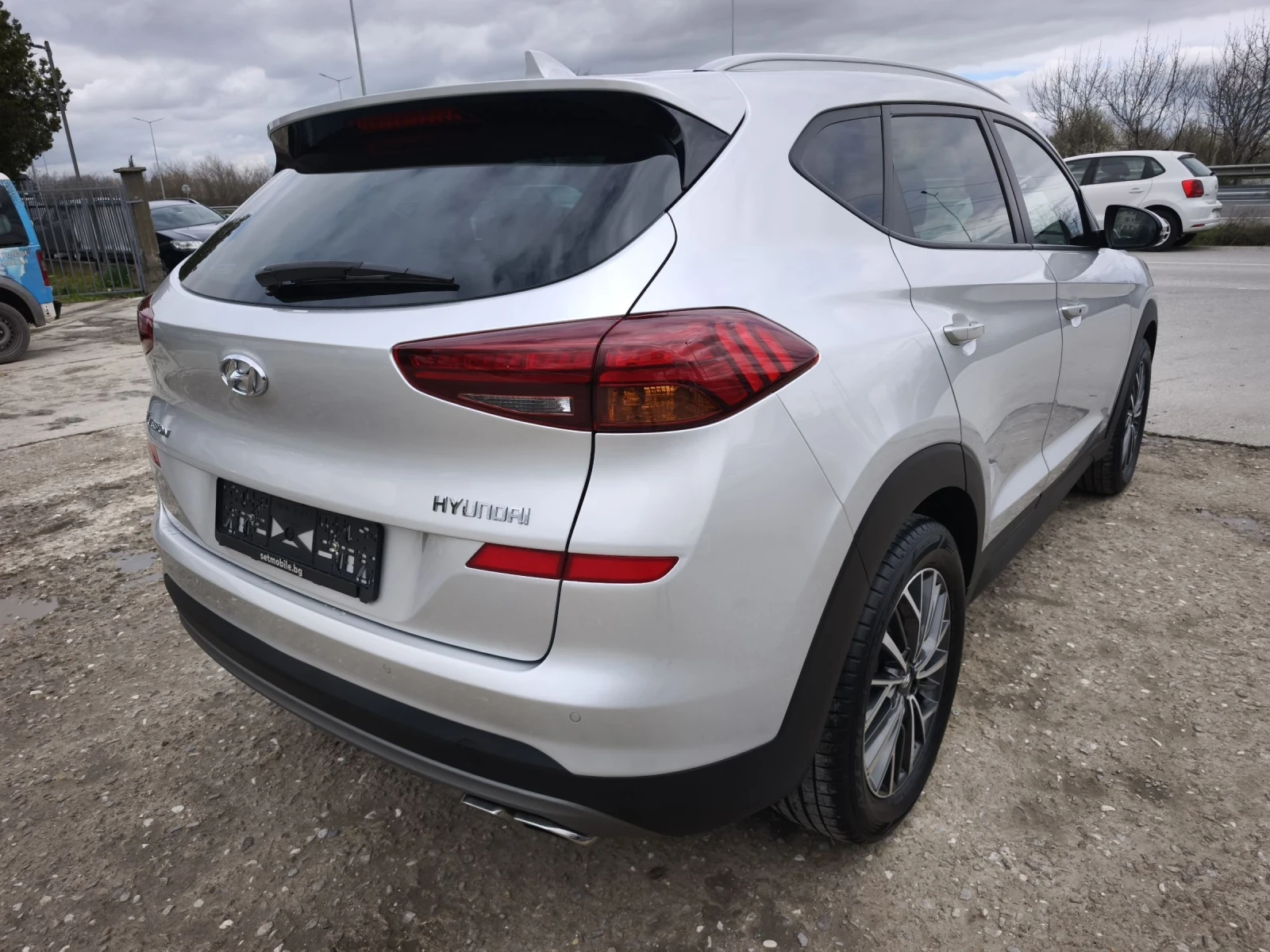 Hyundai Tucson 1.6CRDI X-PRIME FULL SERVICE NEW !!!, снимка 4 - Автомобили и джипове - 54082438
