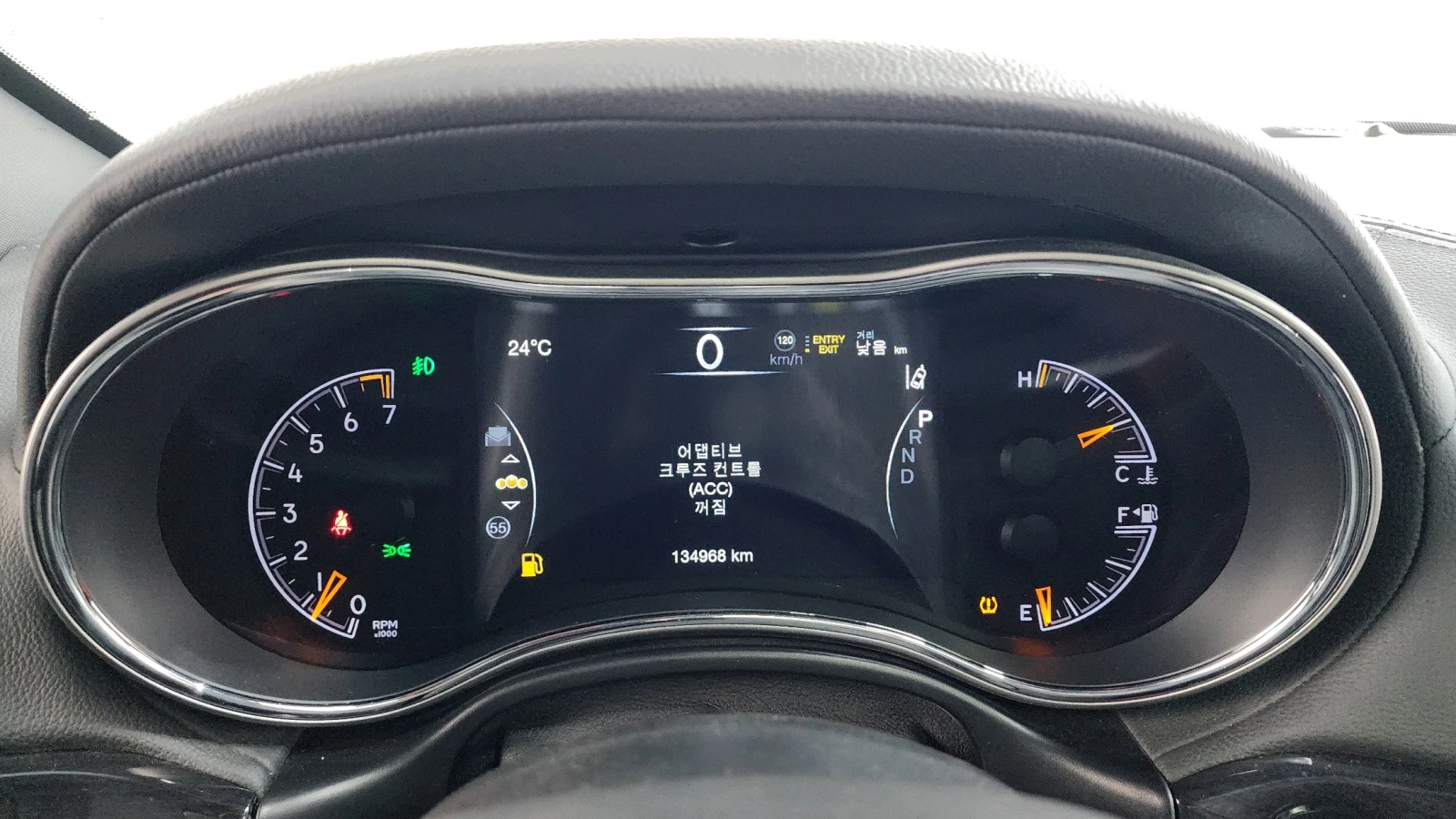 Jeep Grand cherokee OVERLAND, снимка 10 - Автомобили и джипове - 54566632