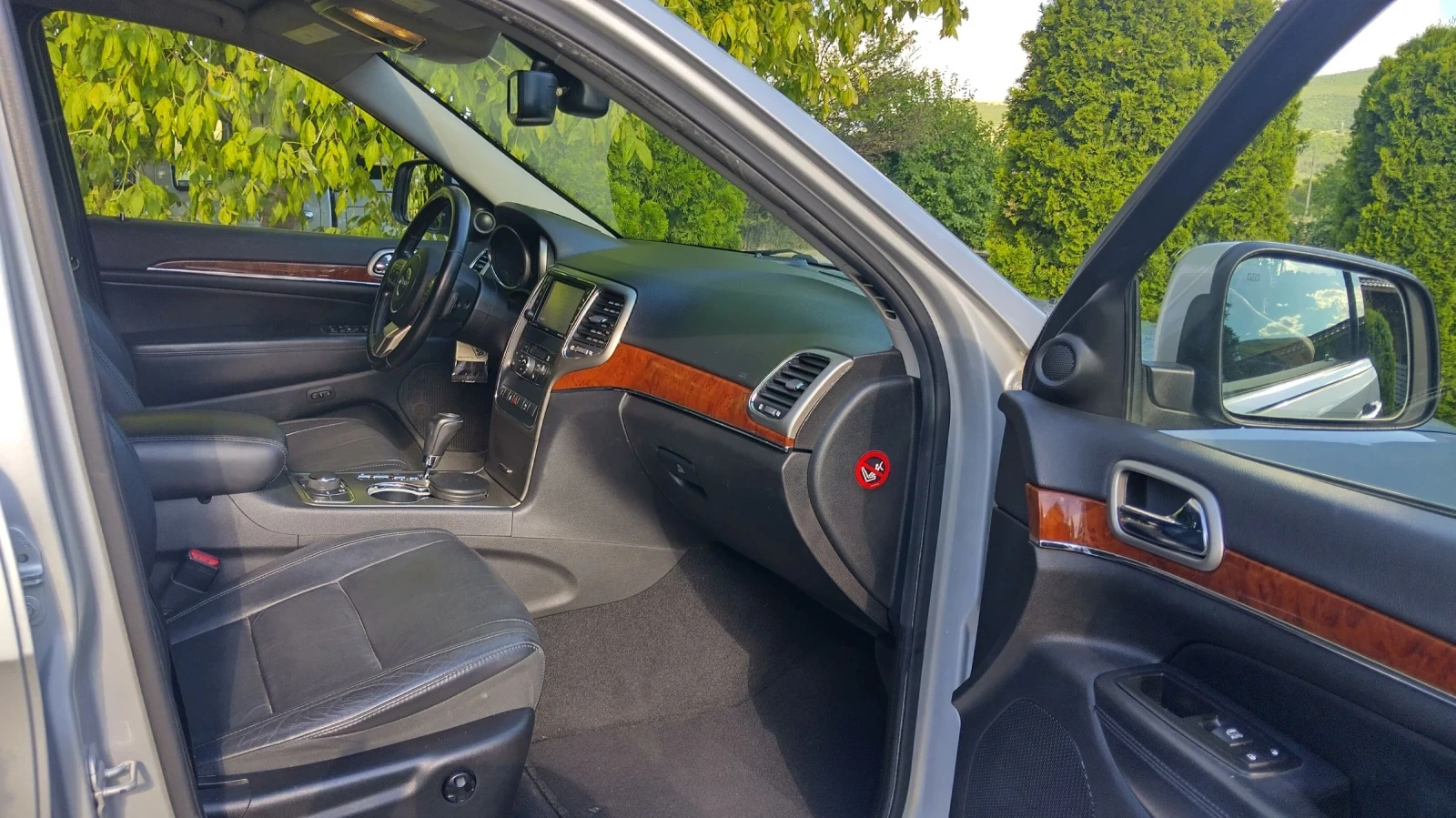 Jeep Grand cherokee, снимка 12 - Автомобили и джипове - 54919024