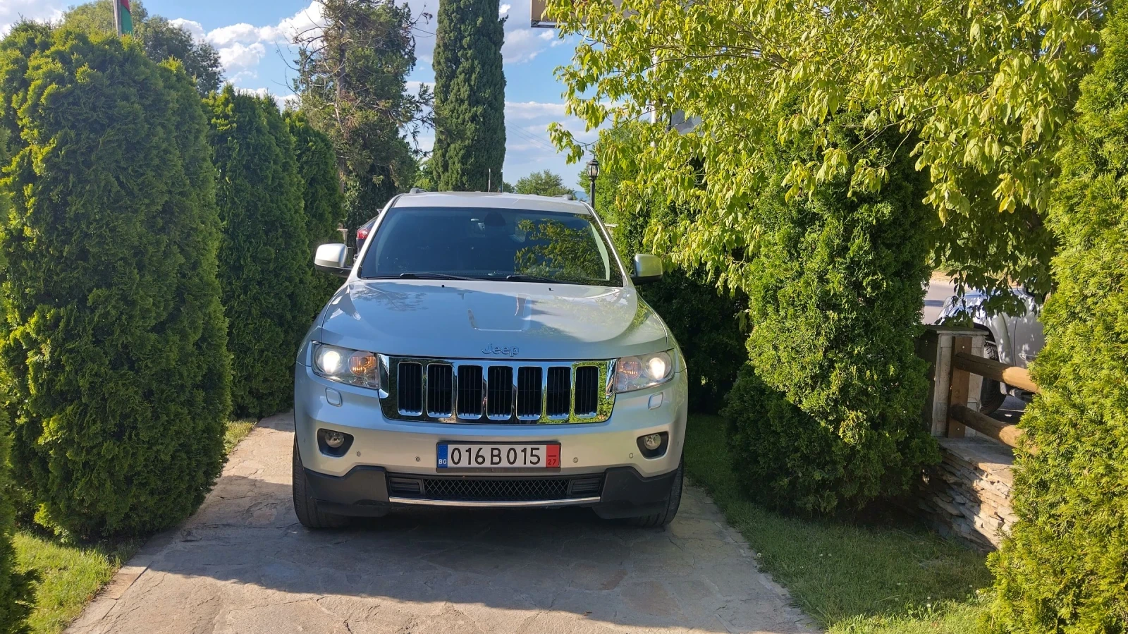 Jeep Grand cherokee, снимка 3 - Автомобили и джипове - 54919024