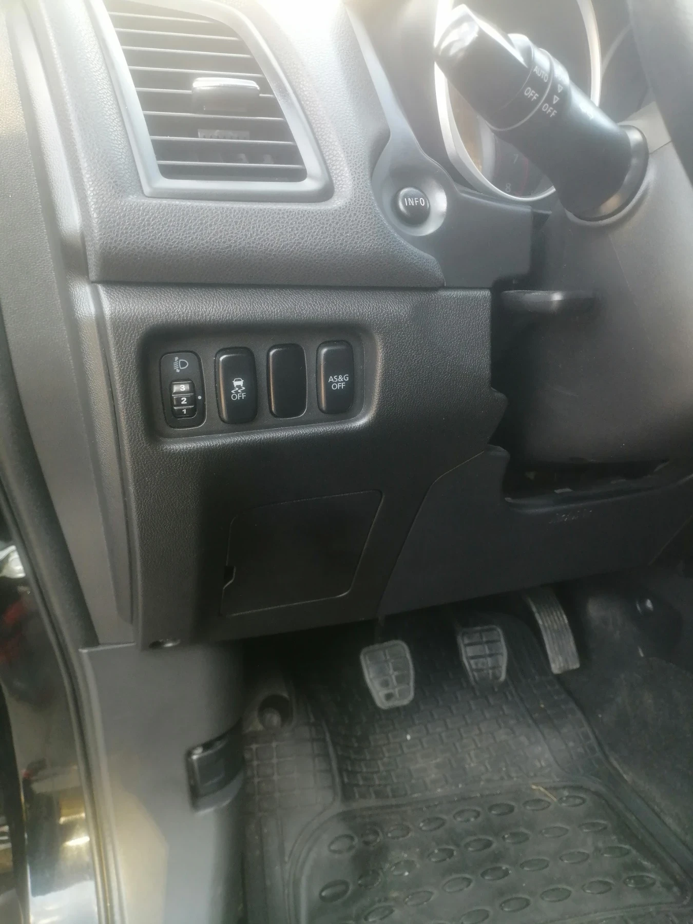Mitsubishi ASX, снимка 13 - Автомобили и джипове - 54962740