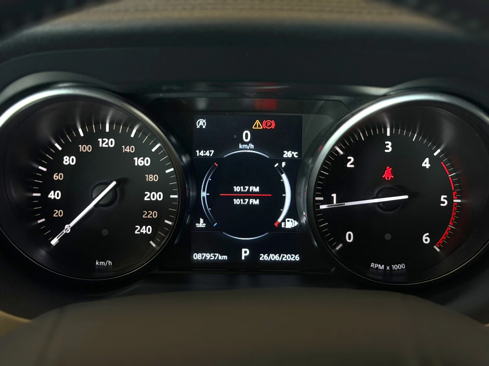 Land Rover Range Rover Evoque 2.0 TD4 SE DYMANIC SPORT KEYLESS MERIDIAN CAMERA , снимка 11 - Автомобили и джипове - 55088615