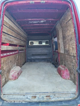 VW Crafter Средна база, снимка 8