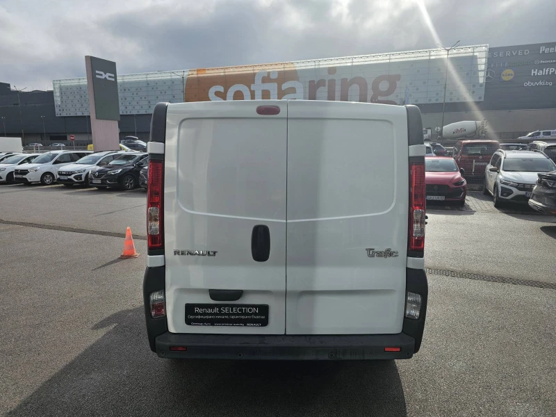 Renault Trafic 2.0 dCi 115 hp, снимка 6 - Бусове и автобуси - 53344709