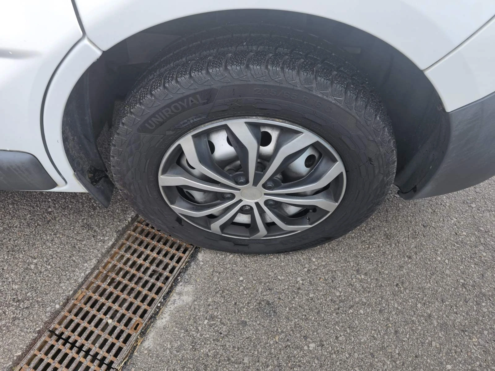 Renault Trafic 2.0 dCi 115 hp | Mobile.bg � ����������� 14