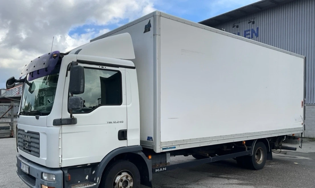 Man 12.284, снимка 12 - Камиони - 56079957