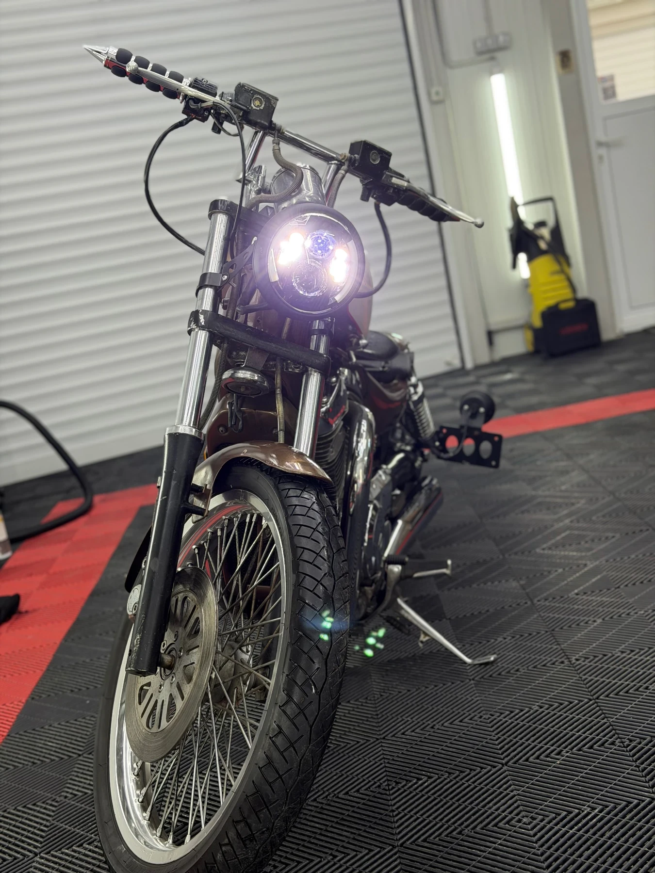 Suzuki Intruder 750 Custom Bobber - изображение 8