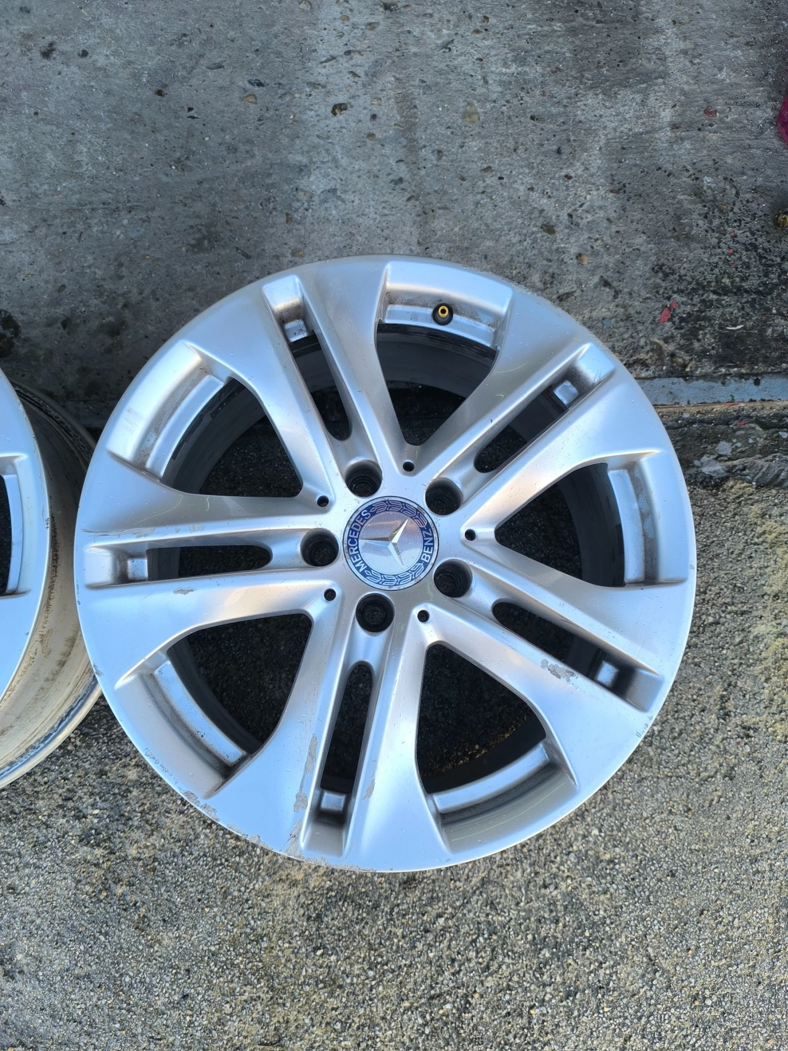 ������ | Mobile.bg � ����������� 7