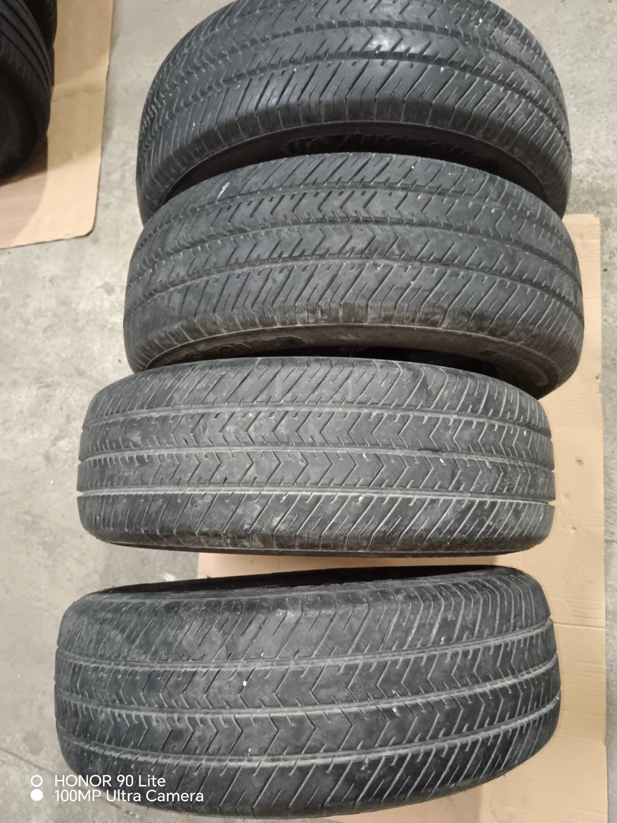 Гуми Летни 215/65R16