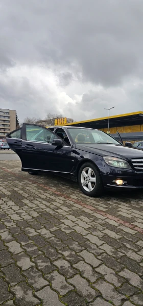 Mercedes-Benz C 220 Ръчка , снимка 3