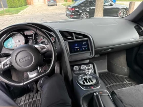 Audi R8 * 4.2L* CARFAX* АВТОКРЕДИТ БЕЗ ПЪРВОНАЧАЛНА ВНОСКА, снимка 9