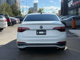VW Jetta / HIGHLINE / ДИСТРОНИК / ПОДГРЕВИ / ОБДУХВАНЕ , снимка 3