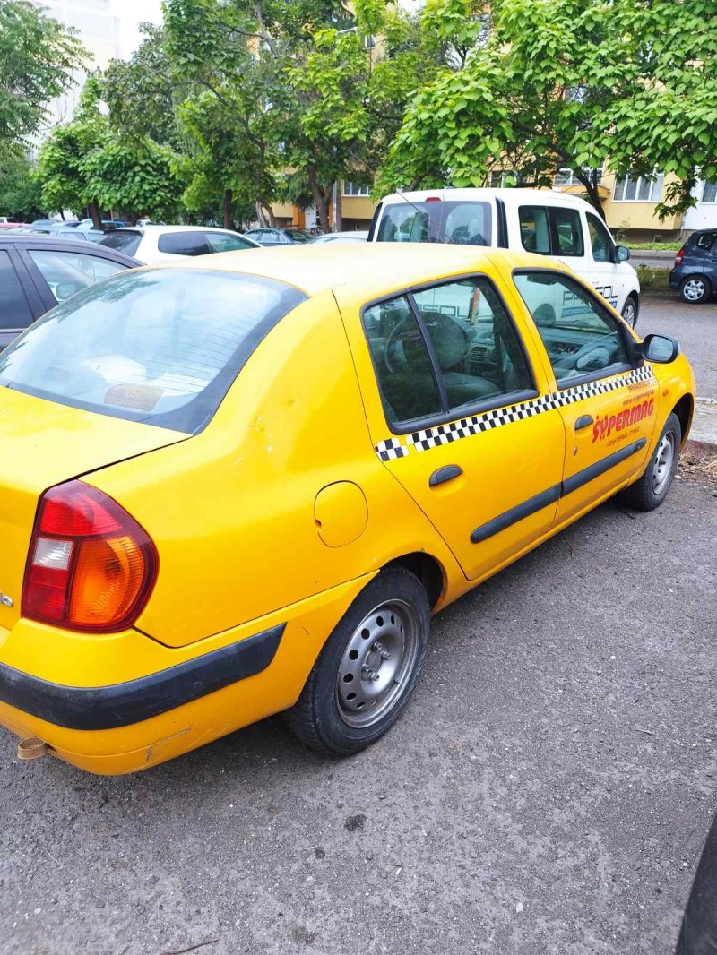Renault Clio Клио, снимка 2 - Автомобили и джипове - 46364618
