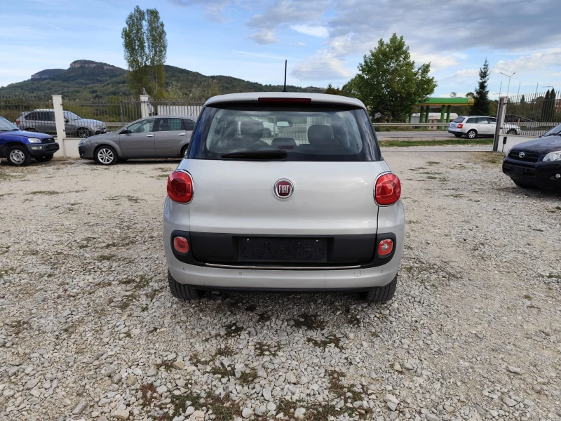 Fiat 500L 1.3 дизел Автомат, снимка 6 - Автомобили и джипове - 47459337