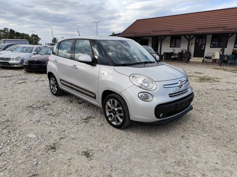 Fiat 500L 1.3 дизел Автомат, снимка 3 - Автомобили и джипове - 47459337