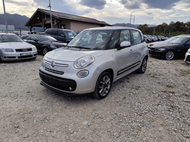 Fiat 500L 1.3 дизел Автомат, снимка 1 - Автомобили и джипове - 47459337