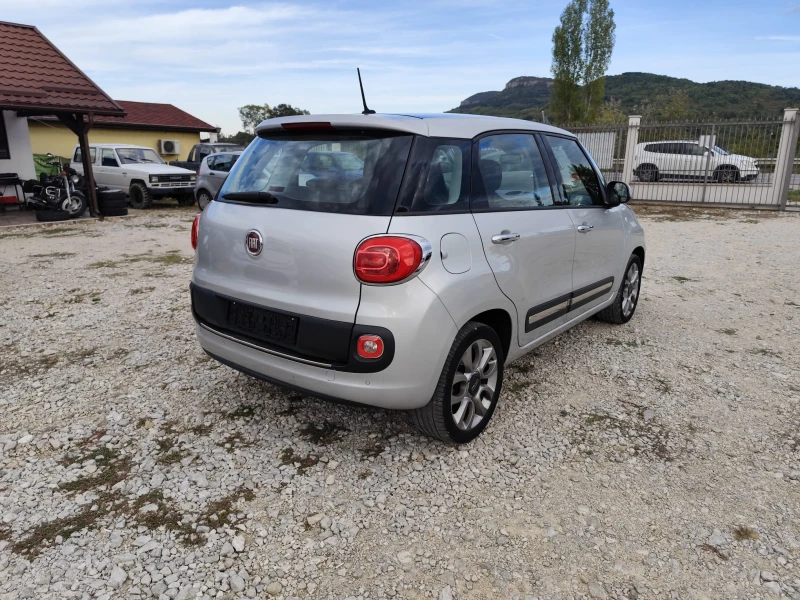 Fiat 500L 1.3 дизел Автомат, снимка 5 - Автомобили и джипове - 47459337