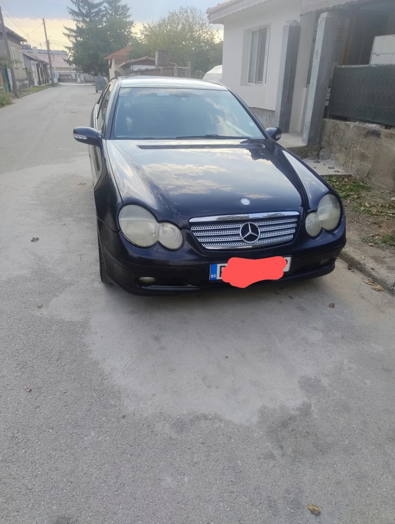 Mercedes-Benz 220, снимка 2 - Автомобили и джипове - 47484073