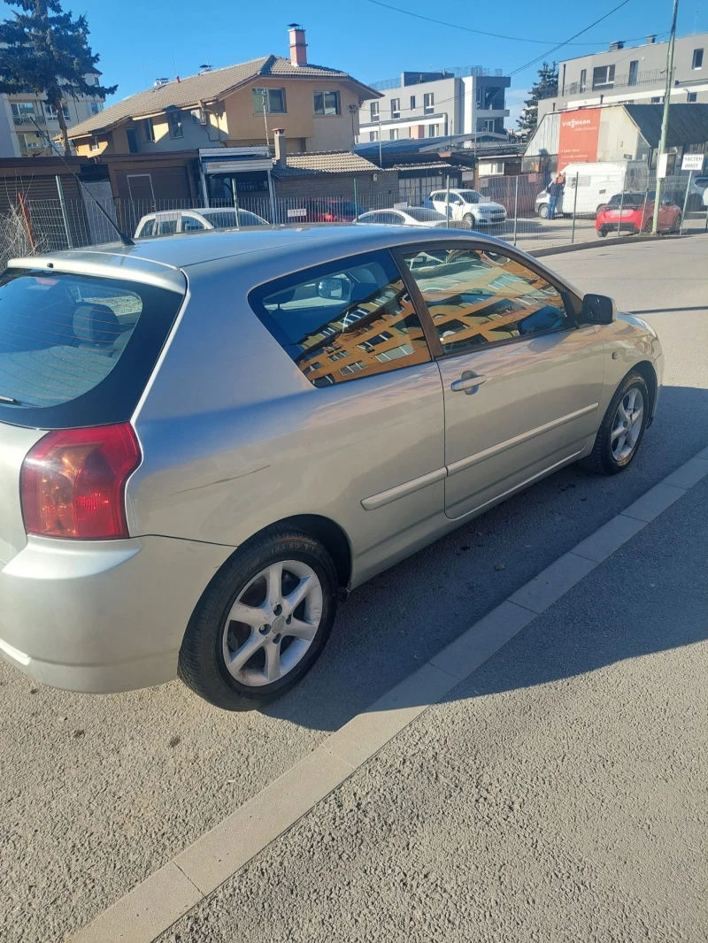 Toyota Corolla 2.0 D4D, снимка 3 - Автомобили и джипове - 49565868