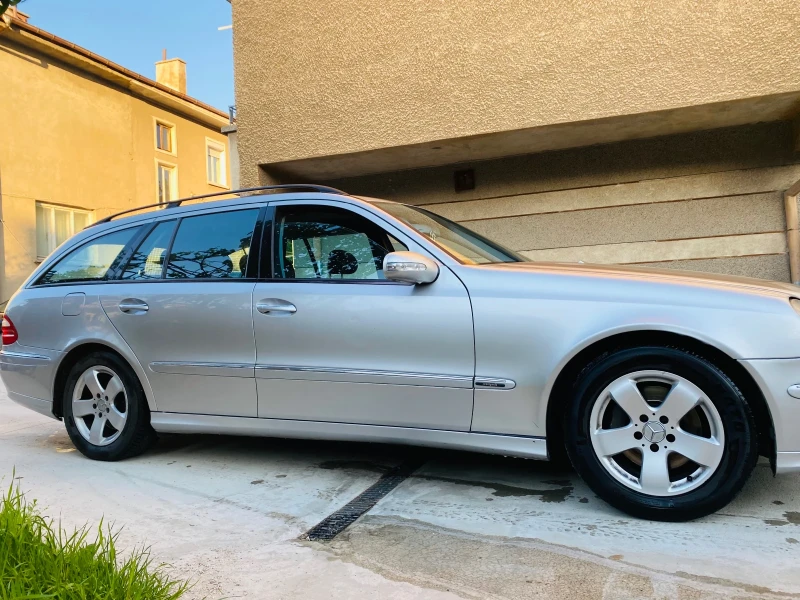 Mercedes-Benz E 280, снимка 7 - Автомобили и джипове - 52397458