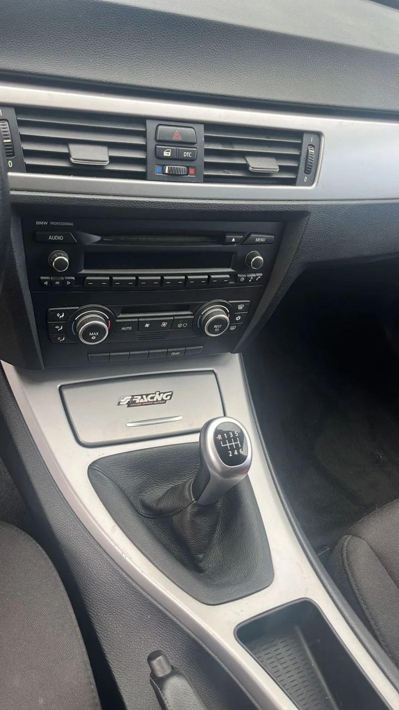 BMW 318, снимка 8 - Автомобили и джипове - 51163329