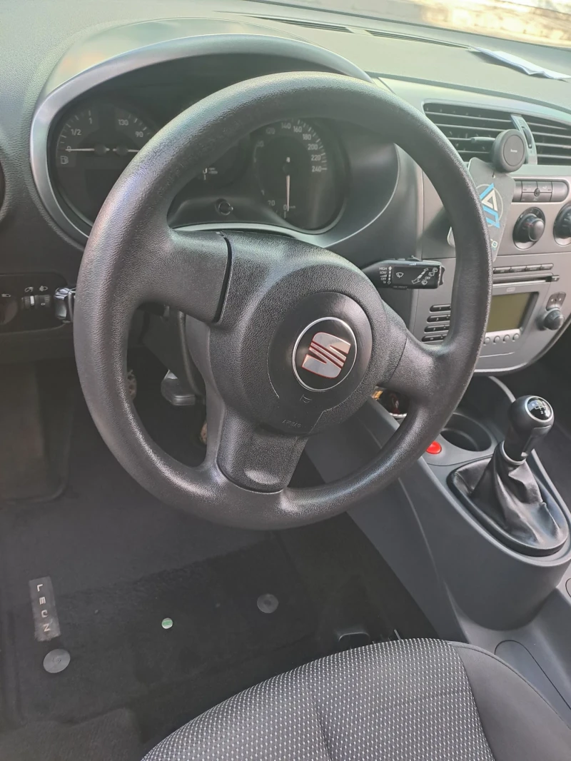 Seat Leon 1.4TSI, снимка 7 - Автомобили и джипове - 52041542
