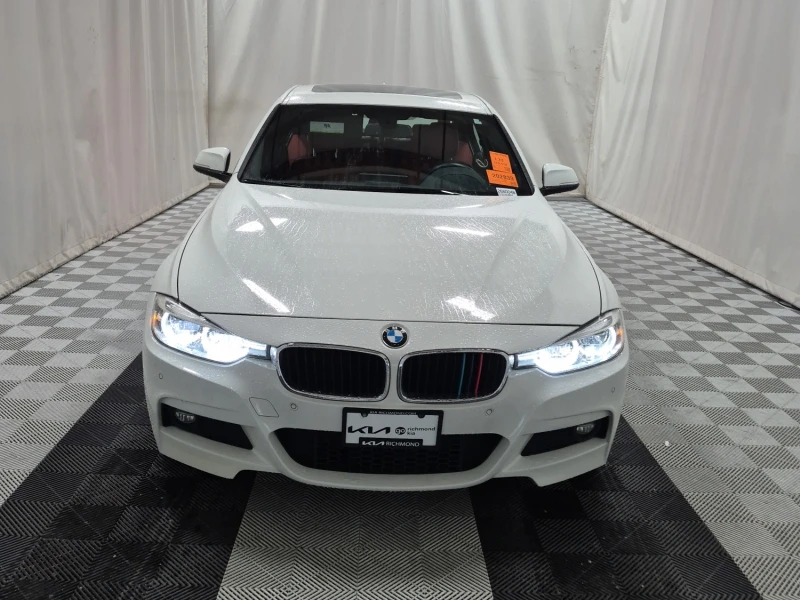 BMW 330 M PACK * * CARFAX * * АВТО КРЕДИТ * * , снимка 2 - Автомобили и джипове - 53027080