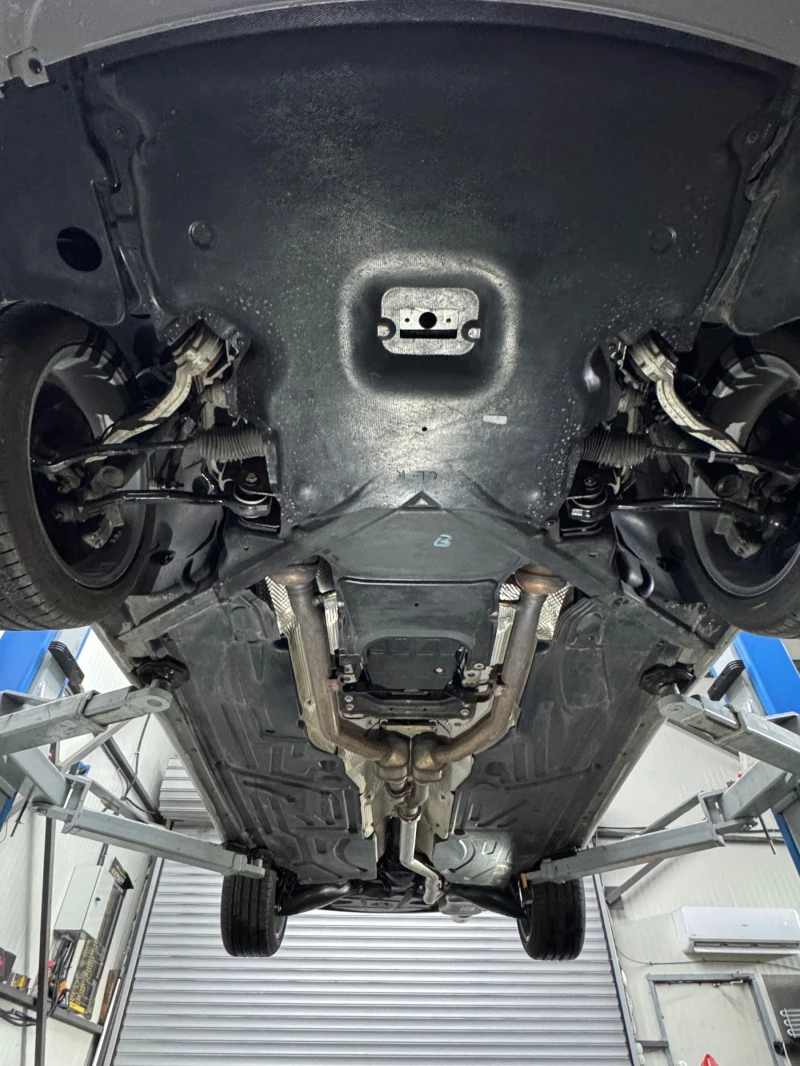 Mercedes-Benz CLK 5.0 156хил км!!!, снимка 12 - Автомобили и джипове - 53420369