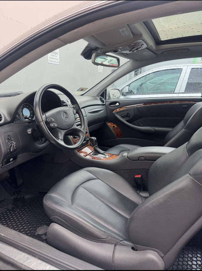 Mercedes-Benz CLK 5.0 152хил км!!!, снимка 14 - Автомобили и джипове - 53420369