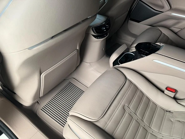 Ferrari Purosangue = Brembo Carbon Ceramic Brakes =  | Mobile.bg   11