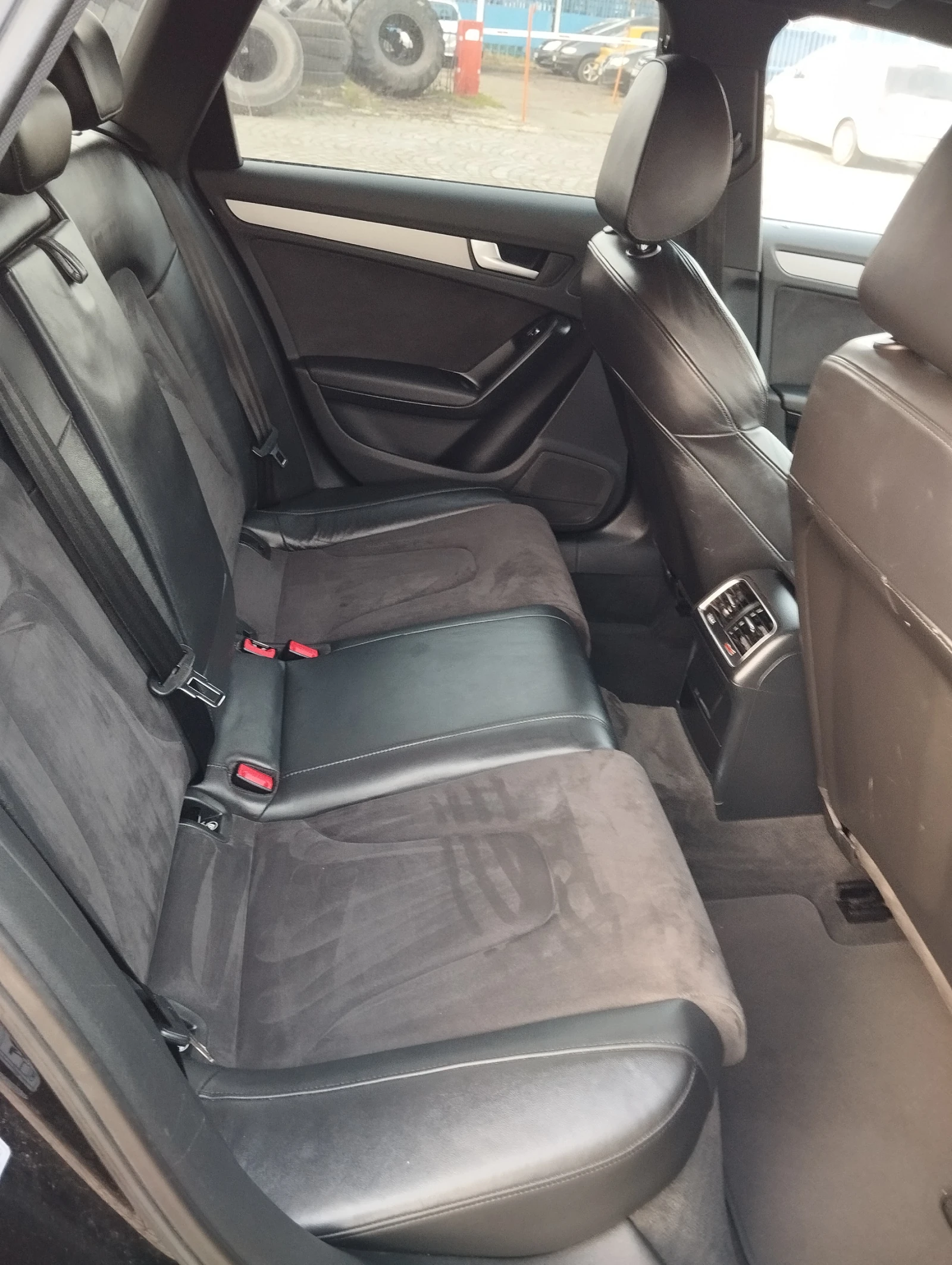 Audi A4 S Line - изображение 6