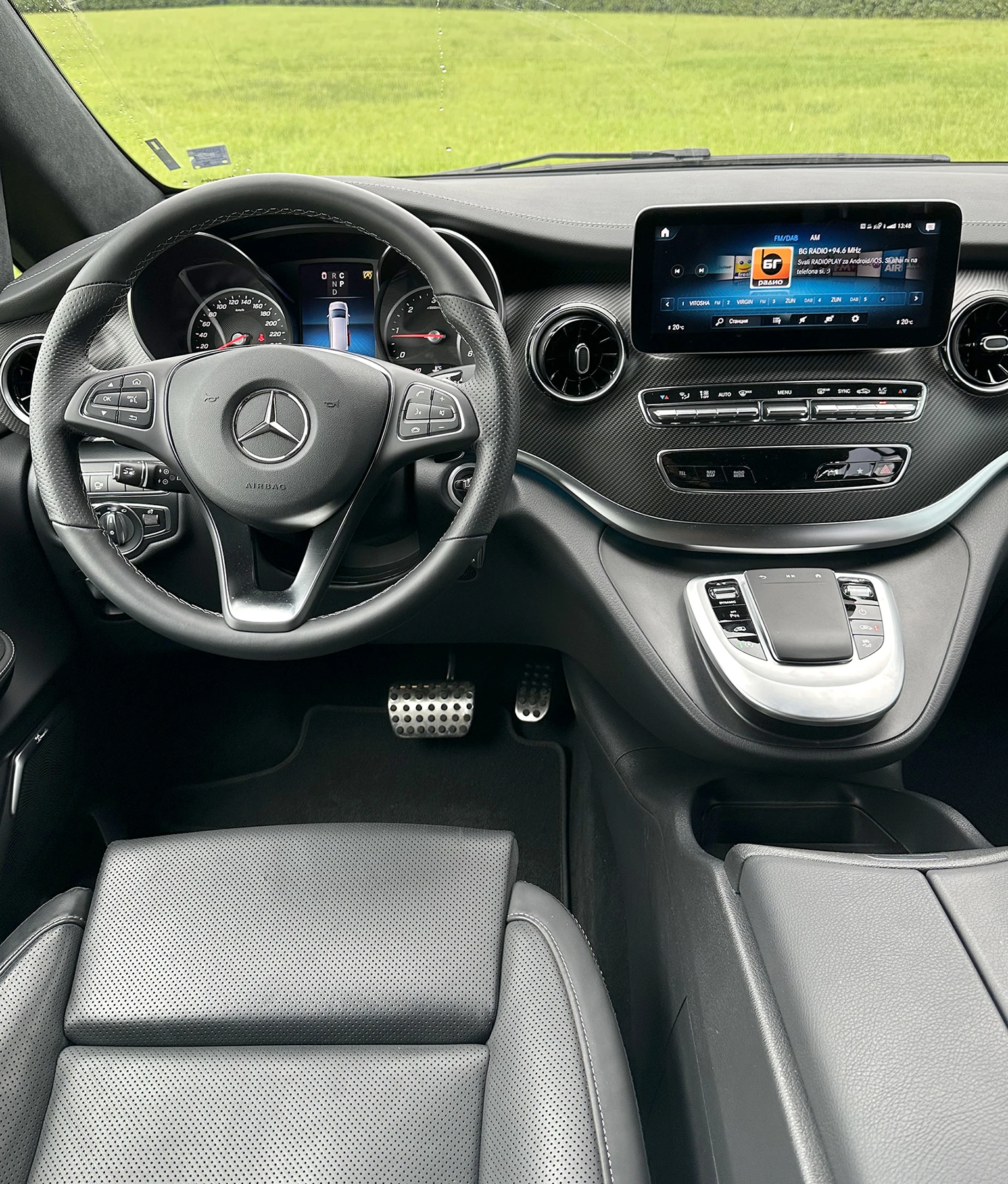 Mercedes-Benz V 300 AMG-EXCLUSIVE-4M-PANO-BURMESTER-CARBON - изображение 5