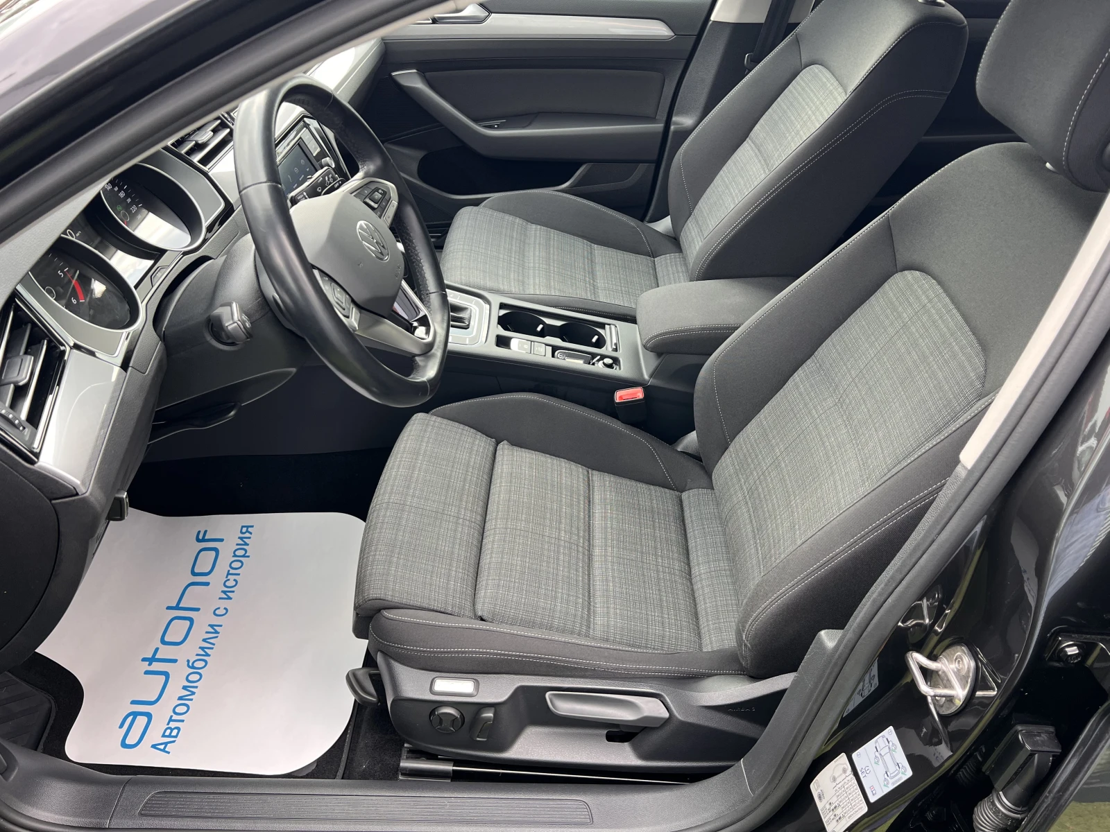 VW Passat BUSINESS/2.0TDI/150k.c./7-DSG/ГАРАНЦИЯ - изображение 8