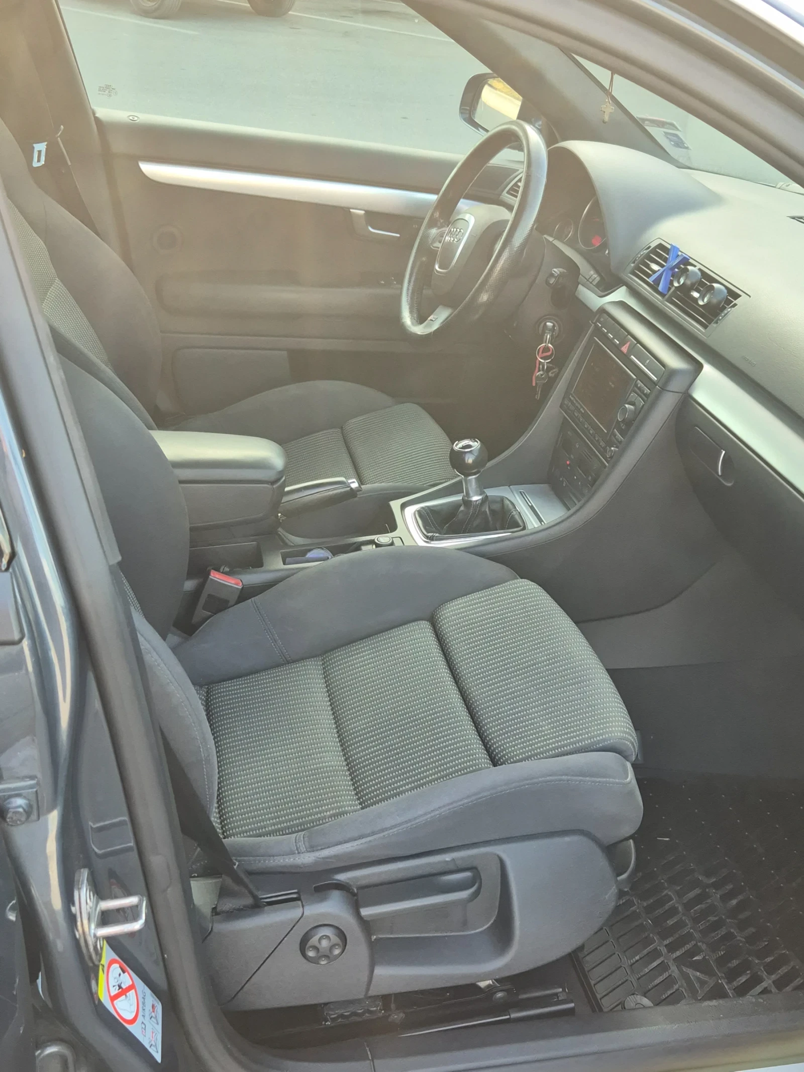 Audi A4 1.8T 163kc. S Line - изображение 10