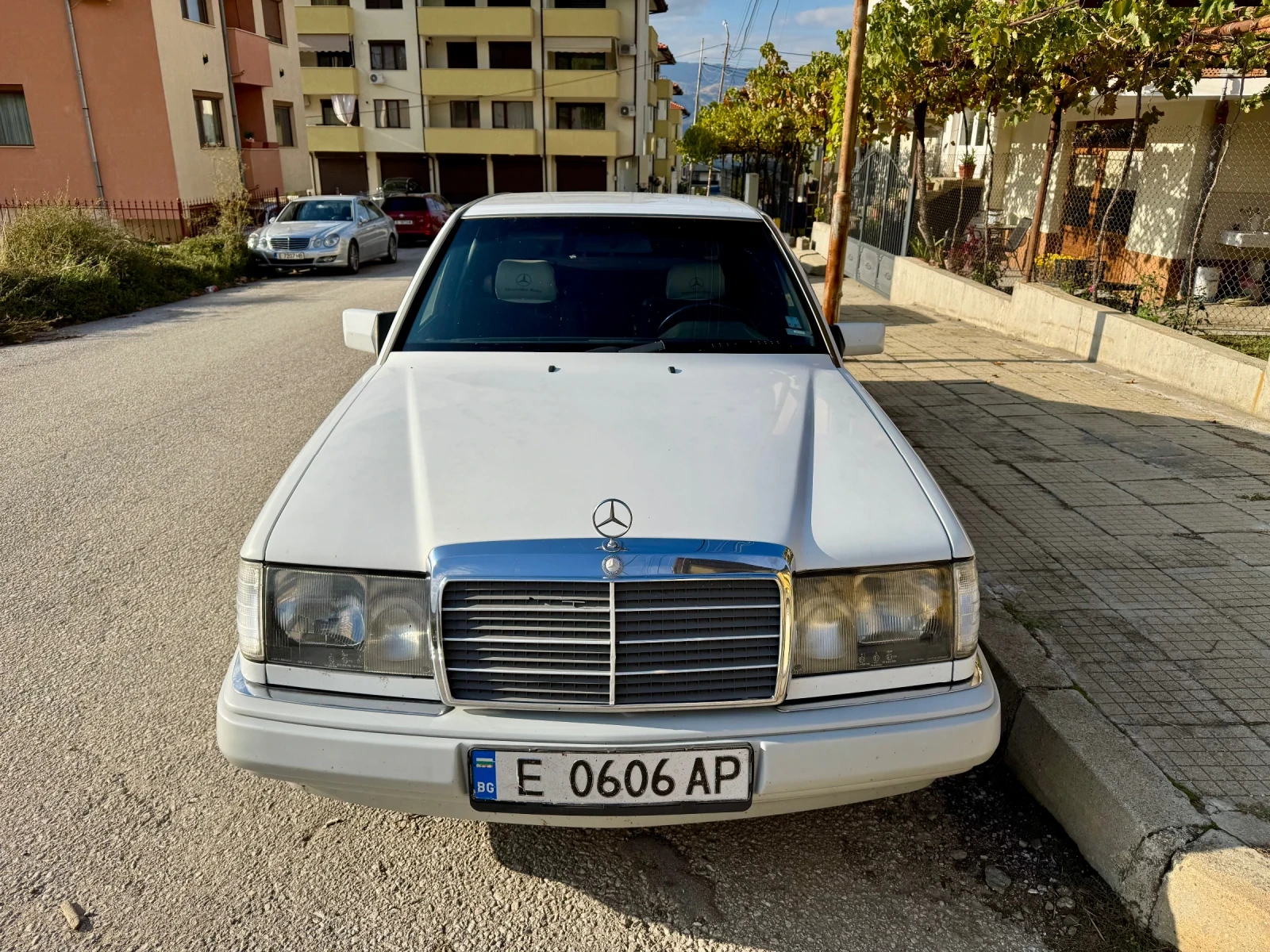 Mercedes-Benz 124 2.0i Газ Климатроник  - изображение 2