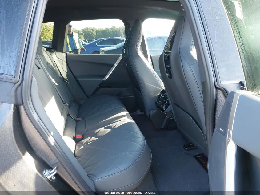 BMW iX XDRIVE50/КРАЙНА ЦЕНА ДО БЪЛГАРИЯ!!! - изображение 10