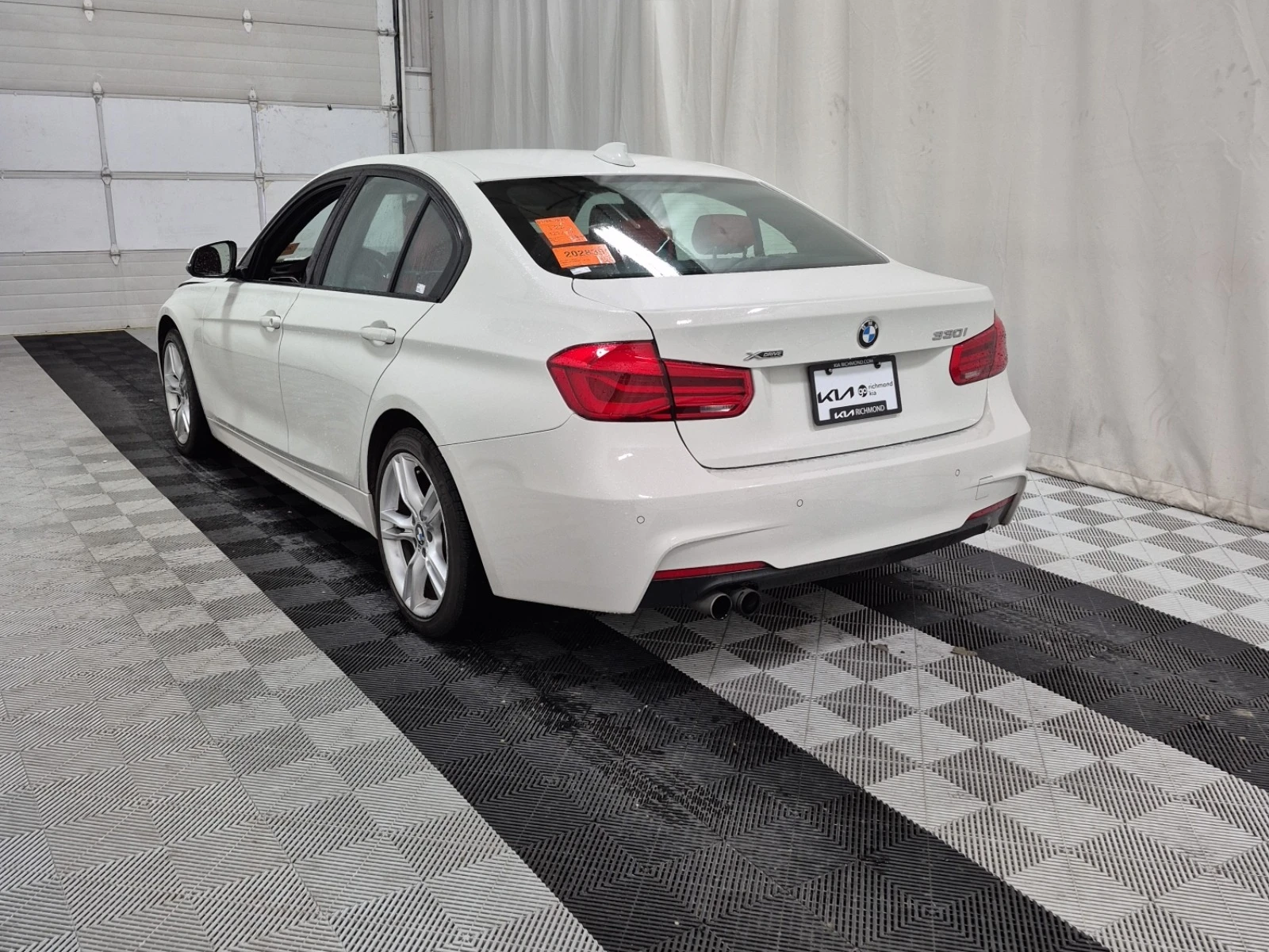 BMW 330 M PACK * * CARFAX * * АВТО КРЕДИТ * *  - изображение 6