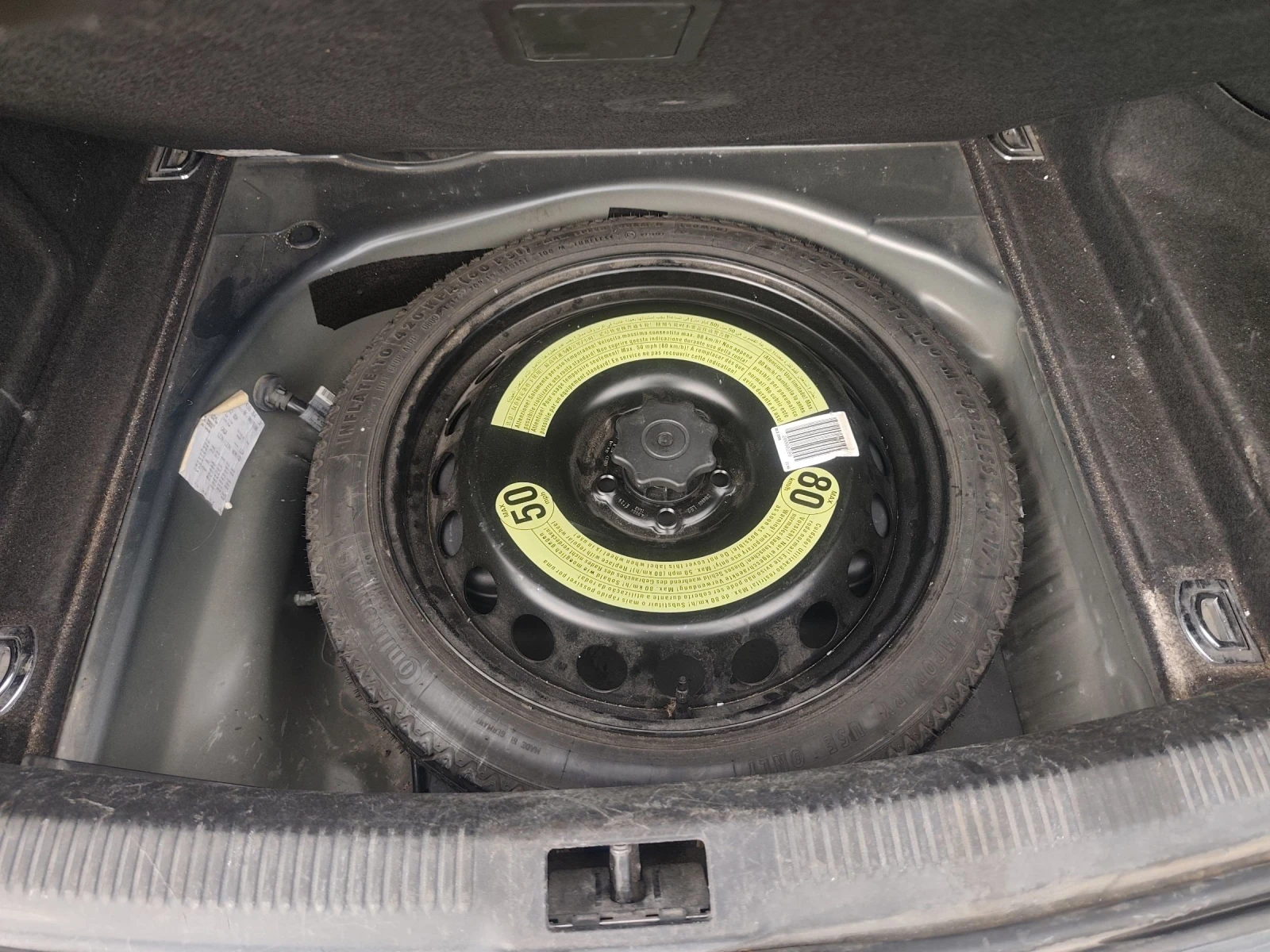 Audi A4 2.0 d, снимка 13 - Автомобили и джипове - 53766421